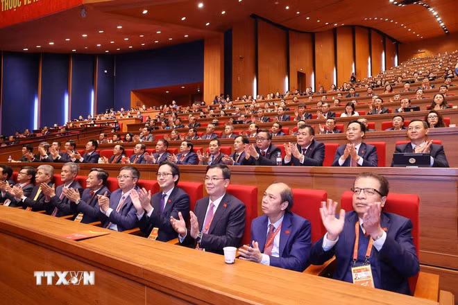 Thông qua Nghị quyết Đại hội đại biểu toàn quốc lần thứ XIV của Đảng -0