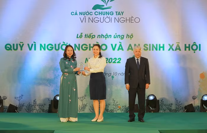 Petrovietnam ủng hộ 500 tỷ đồng cho Quỹ 
