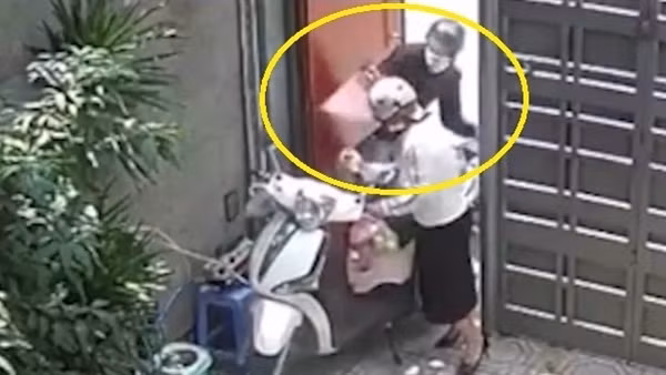 Khám phá nhanh vụ cướp táo tợn ngay cổng nhà dân