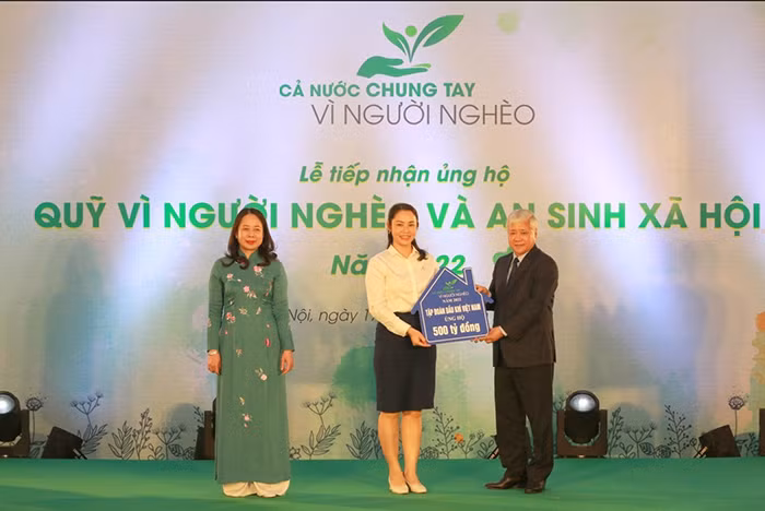 Petrovietnam ủng hộ 500 tỷ đồng cho Quỹ 