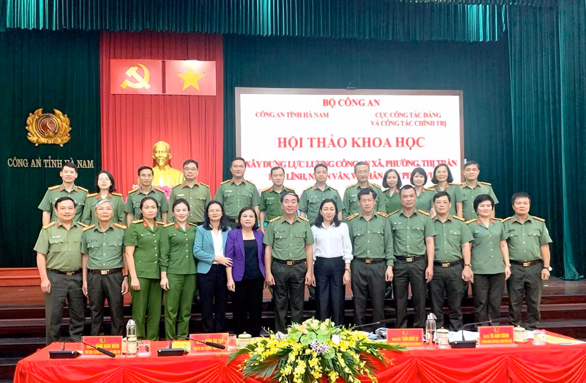 Xây dựng lực lượng Công an xã chính quy, bản lĩnh, nhân văn, vì Nhân dân phục vụ -0