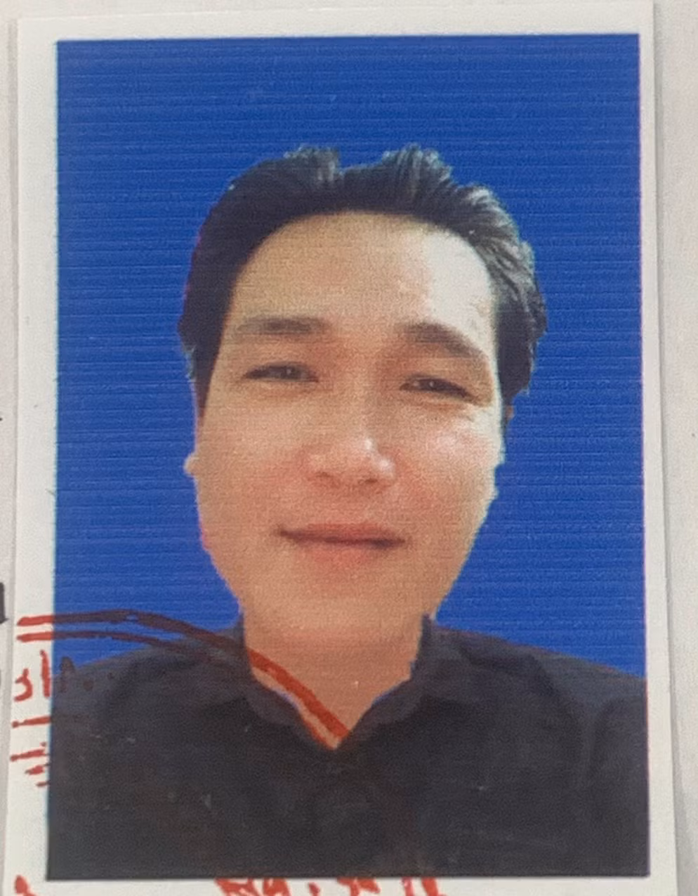 Truy tìm nghi phạm đâm chết vợ cai thầu xây dựng -0