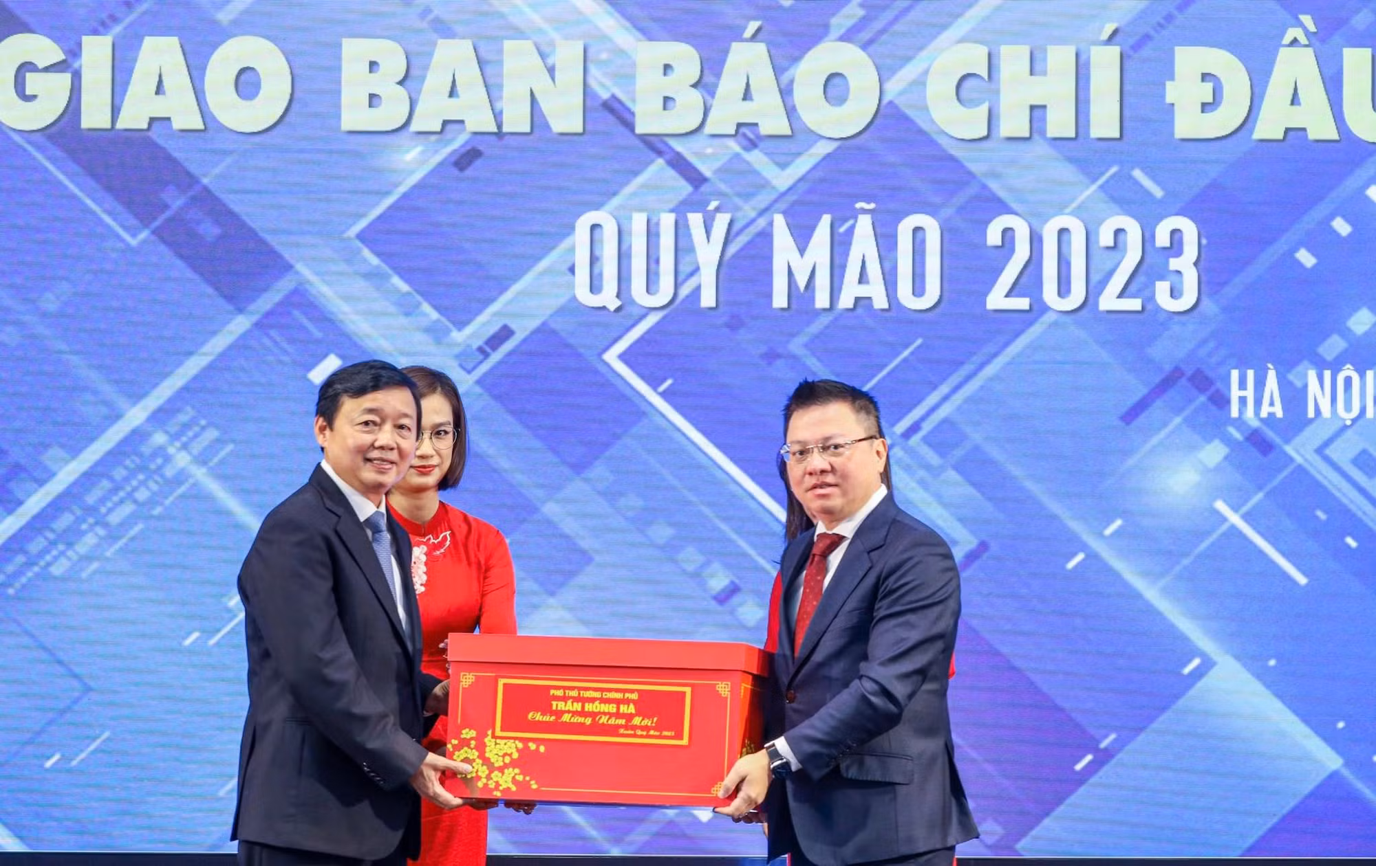 Báo chí cần nhanh nhạy, chuyên nghiệp và bám sát thực tiễn hơn -0