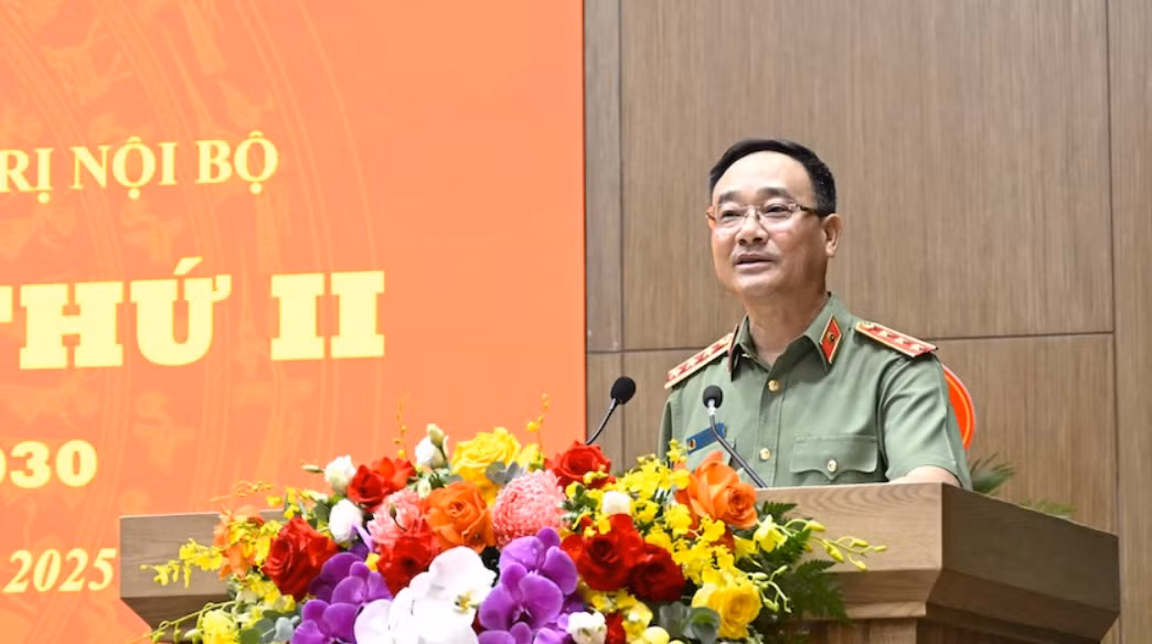 Triển khai thực hiện tốt công tác bảo vệ an ninh chính trị nội bộ -0