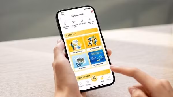 “Một chạm” để tận hưởng ngàn ưu đãi cùng PVcomBank