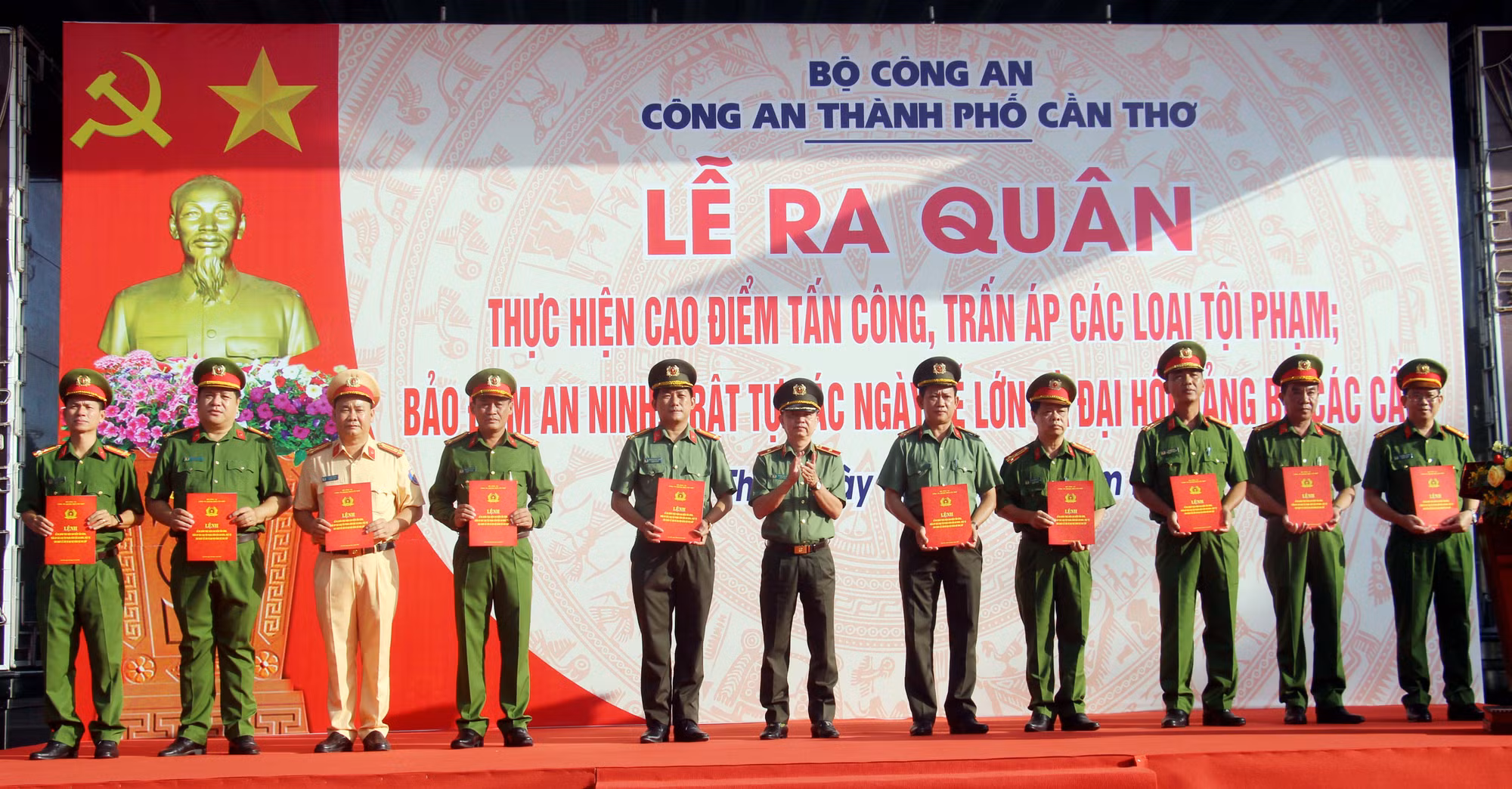 Công an TP Cần Thơ ra quân tấn công trấn áp tội phạm -1