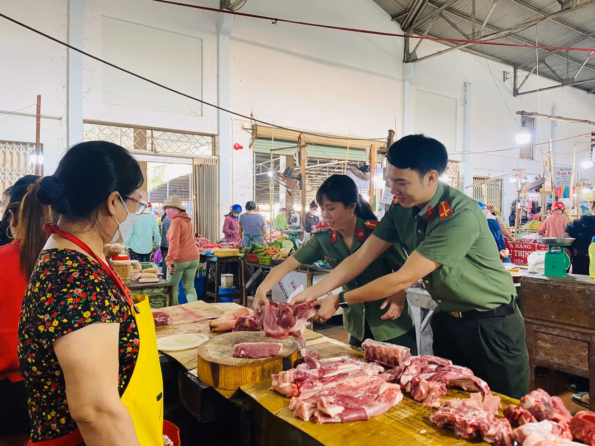 Nghĩa cử cao đẹp từ “Bếp ăn tình thương” của tuổi trẻ Công an TP Phan Rang - Tháp Chàm -0