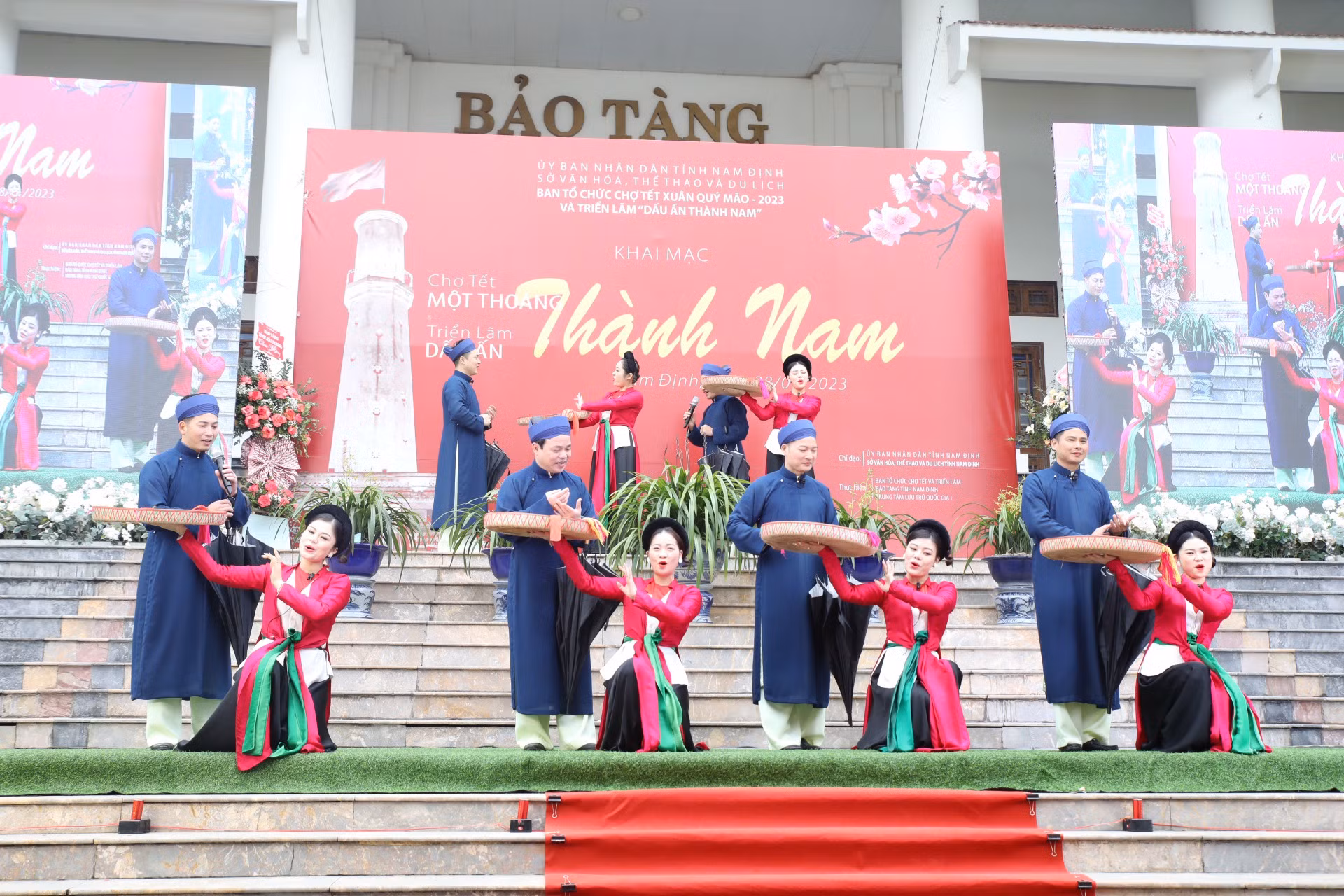 Khai mạc triển lãm “Dấu ấn thành Nam” -0