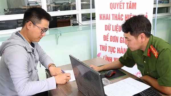 Bình Dương khai thác thành công cơ sở dữ liệu đất đai để giải quyết thủ tục hành chính về cư trú