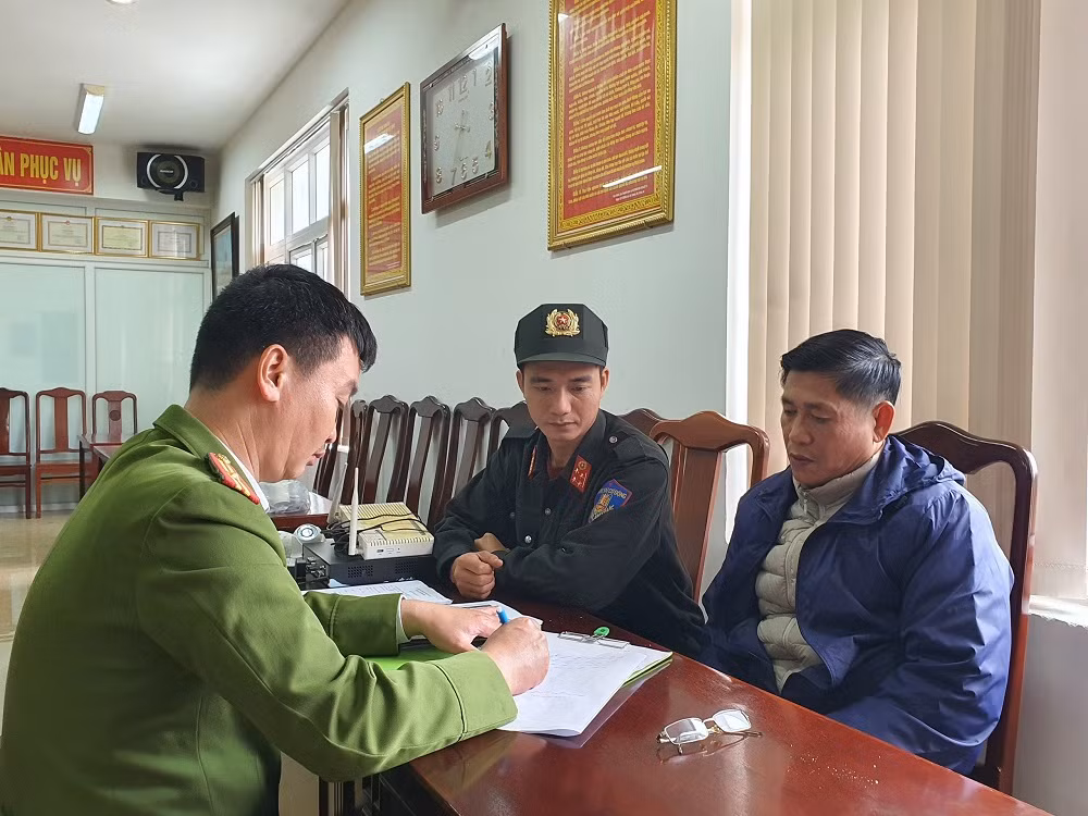 Triệt phá đường dây cá độ bóng đá hơn 1.500 tỷ đồng tại Cố đô Huế -0