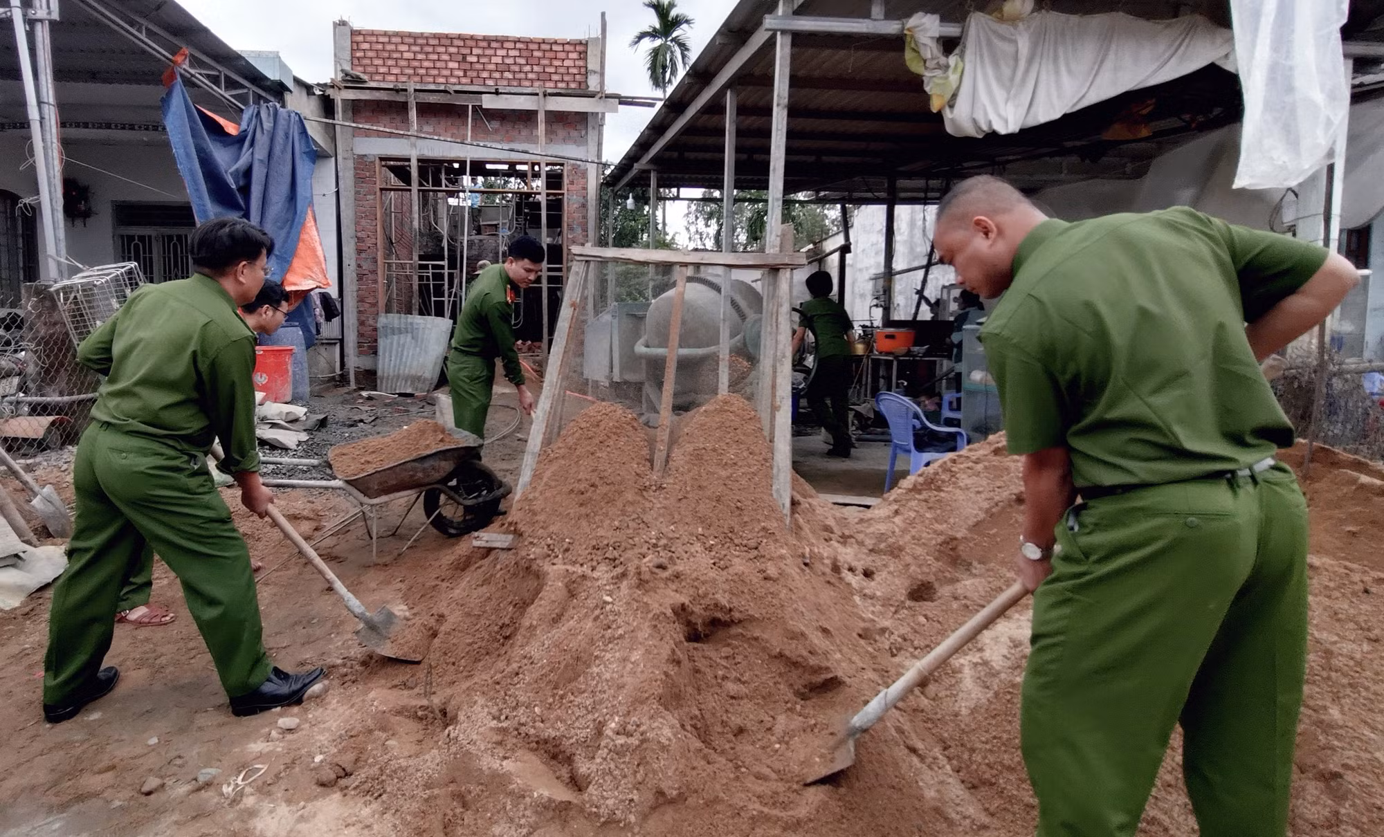 Nước rút trên công trình “Chiến dịch Quang Trung” -0