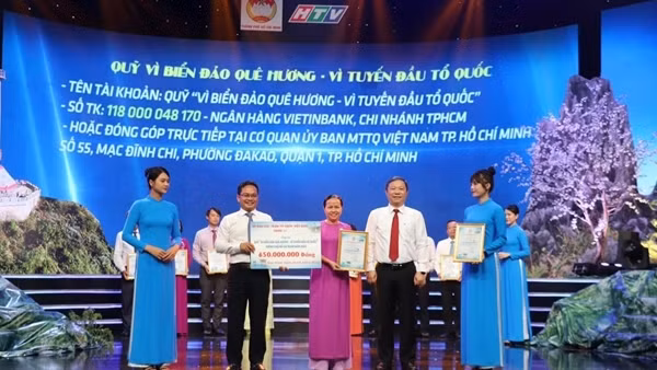 Hơn 34,2 tỷ đồng đăng ký ủng hộ quỹ “Vì biển đảo quê hương - Vì tuyến đầu tổ quốc”