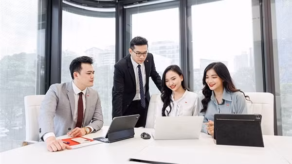 Vươn tầm khu vực, Techcombank trở thành “Nơi làm việc xuất sắc hàng đầu châu Á 2023”