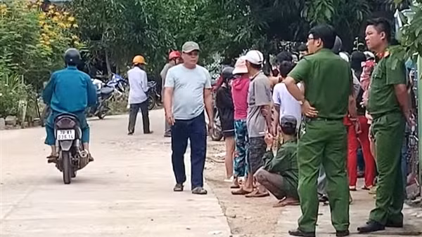 Điều tra nghi án vợ chết, chồng nguy kịch bất thường