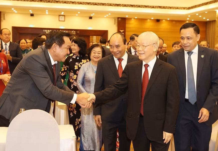 Tổng Bí thư, Chủ tịch nước dự kỷ niệm 30 năm tái lập VP Chủ tịch nước -2