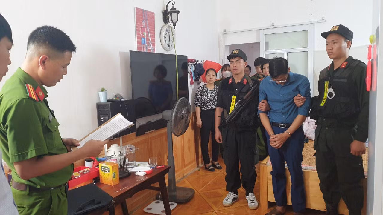 Sớm kết thúc điều tra những vụ án tham nhũng, tiêu cực ở Điện Biên -0