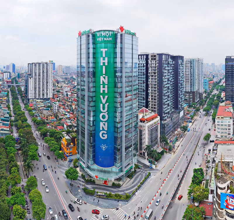 Tăng thêm 1 bậc, VPBank xếp hạng 11 trong Top 50 thương hiệu giá trị nhất Việt Nam 2022 -0