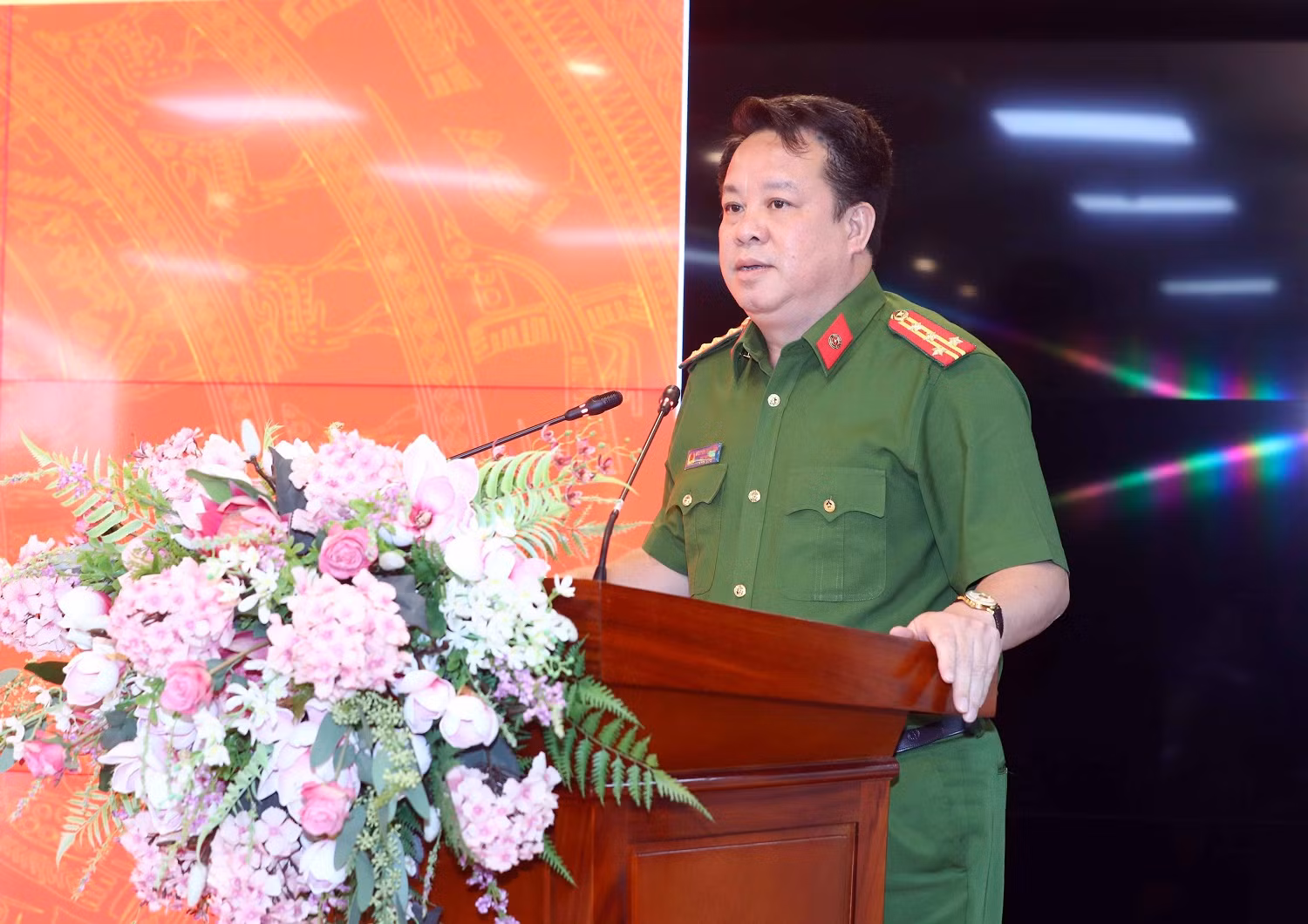 Đại tá Vũ Văn Tấn giữ chức vụ Phó Cục trưởng Cục Cảnh sát Quản lý hành chính về trật tự xã hội -0