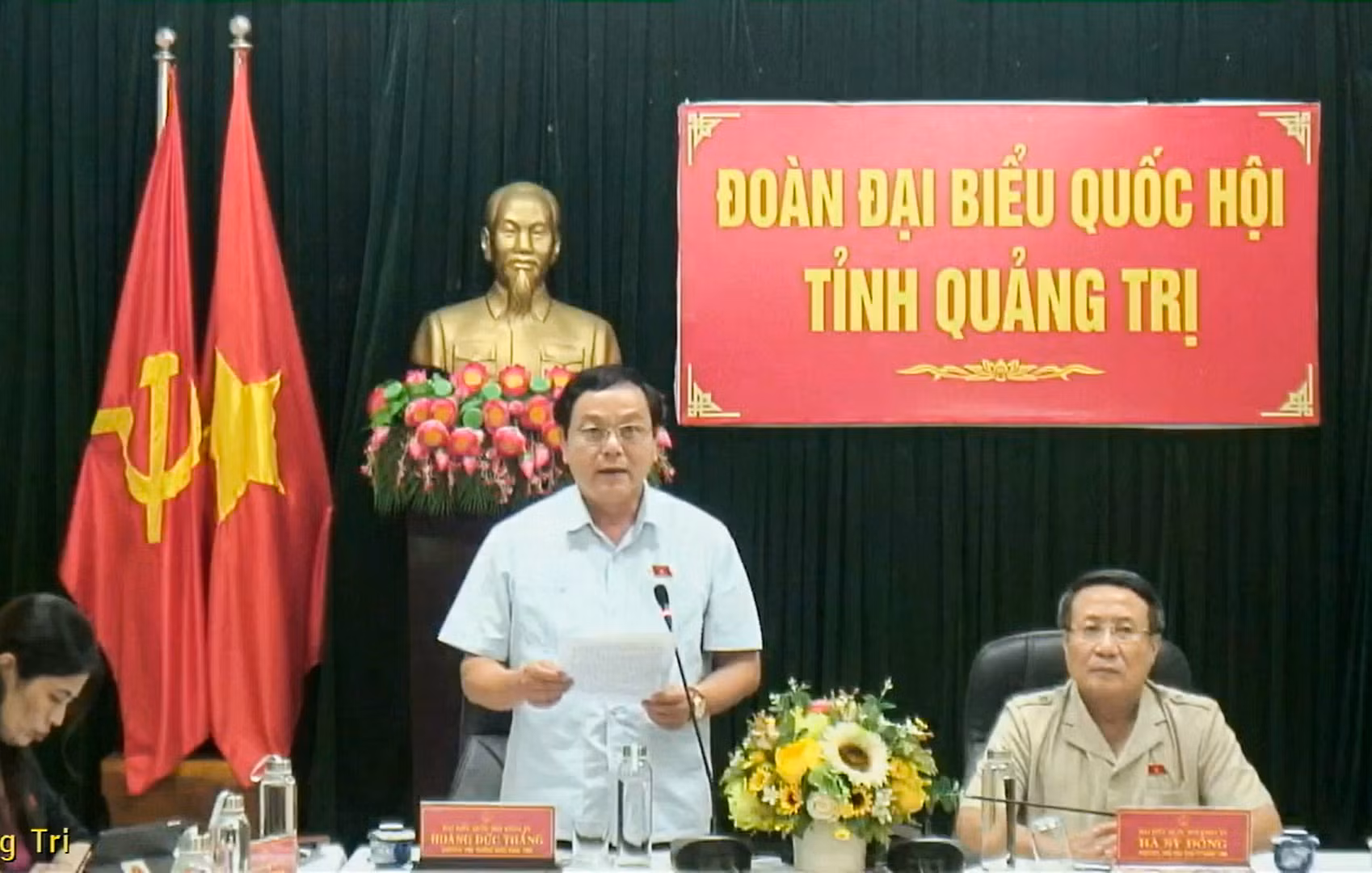 Bộ Công an không có chủ trương thu hộ khẩu lại để làm khó cho nhân dân -0