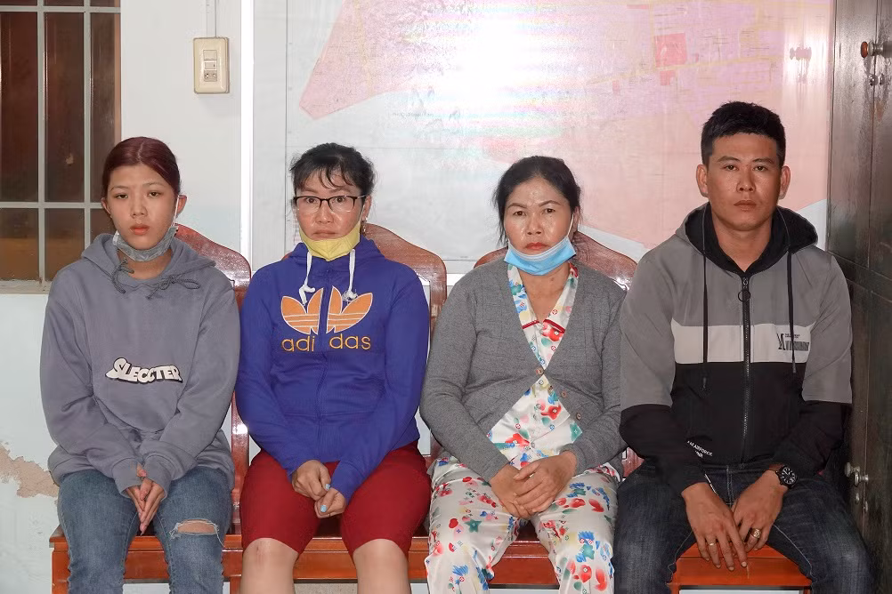 Hãy thận trọng&nbsp;trước hình&nbsp;thức mua điện thoại trả góp -0