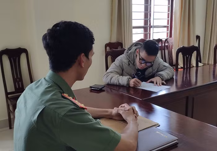 Triệu tập thanh niên đăng TikTok xúc phạm người miền Trung -0