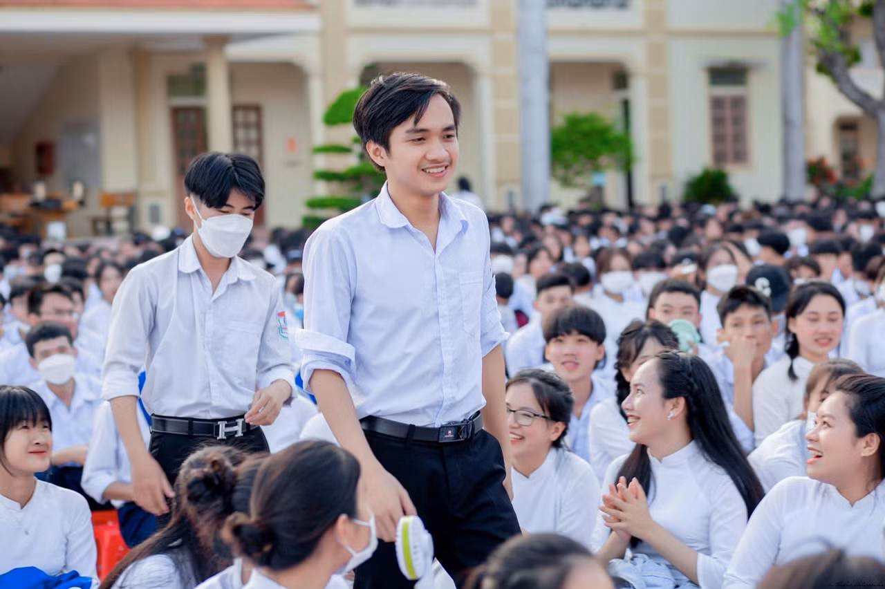 Tỷ lệ tốt nghiệp THPT năm 2022 của Hà Nội đạt 99,1% -0