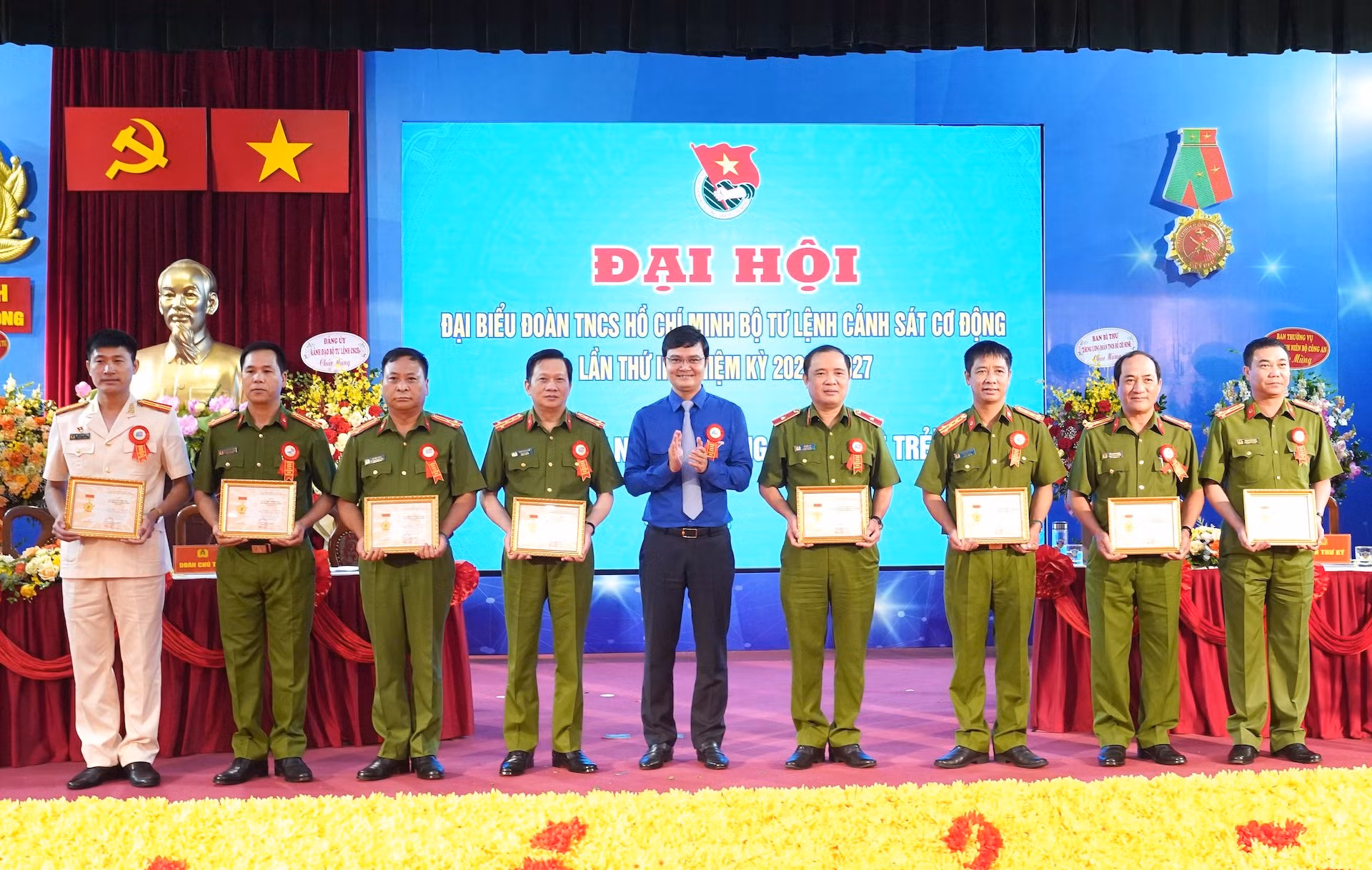 Tuổi trẻ Bộ Tư lệnh CSCĐ xung kích, sáng tạo vì an ninh Tổ quốc -0