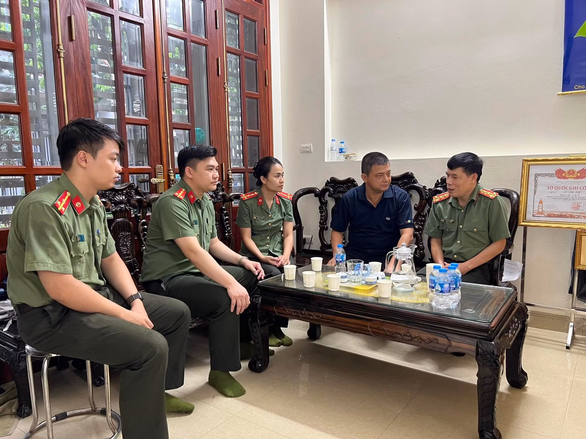 Các anh hi sinh vì bình yên cuộc sống -0