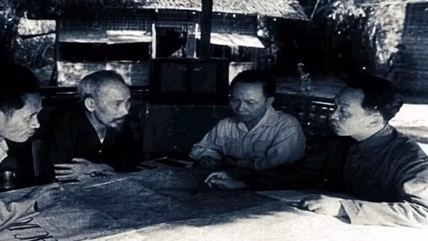 Đợt phim kỷ niệm 77 năm Ngày Cách mạng tháng Tám và Quốc khánh 2/9