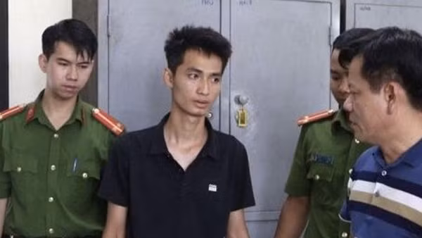 Cháu bé bị ém trong tủ đông đã được phát hiện, giải cứu như thế nào?