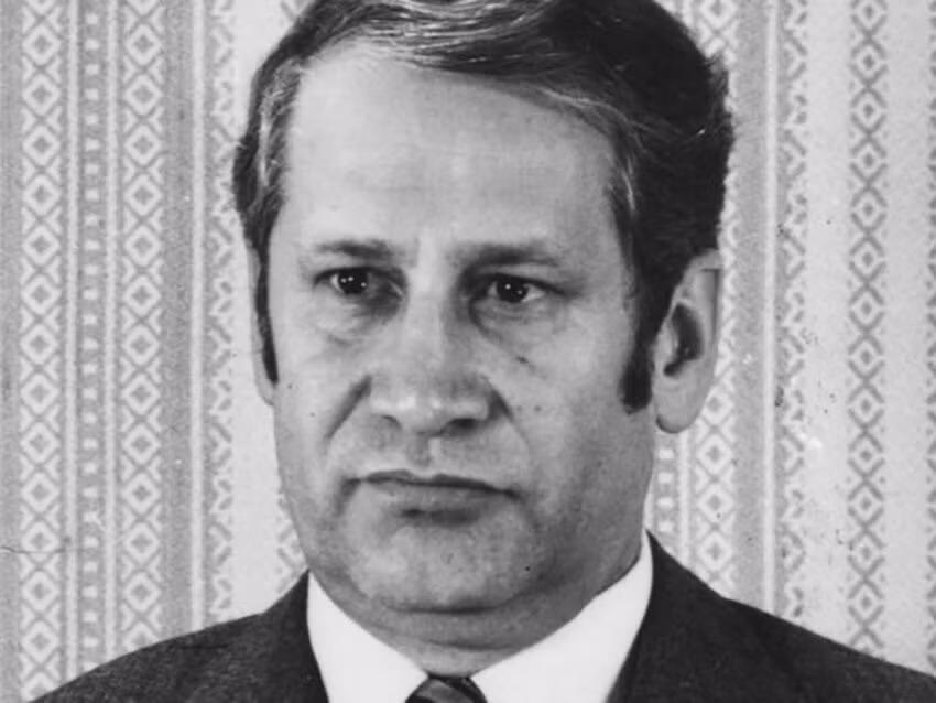 Hai cuộc hôn nhân ảo của điệp viên “Stasi” -0