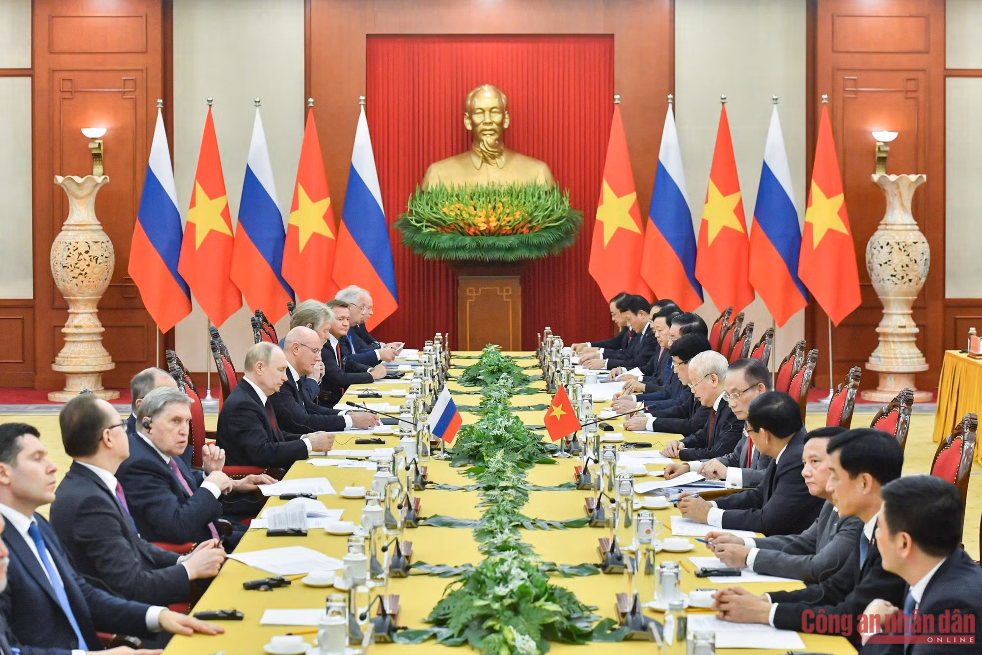 Hình ảnh đẹp trong chuyến thăm cấp Nhà nước của Tổng thống Vladimir Putin -0