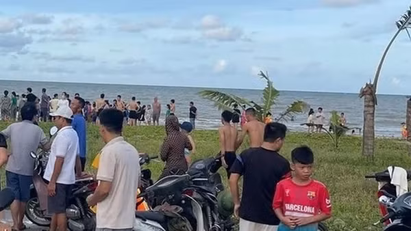 Tìm thấy thi thể 3 thiếu niên tử vong khi tắm biển