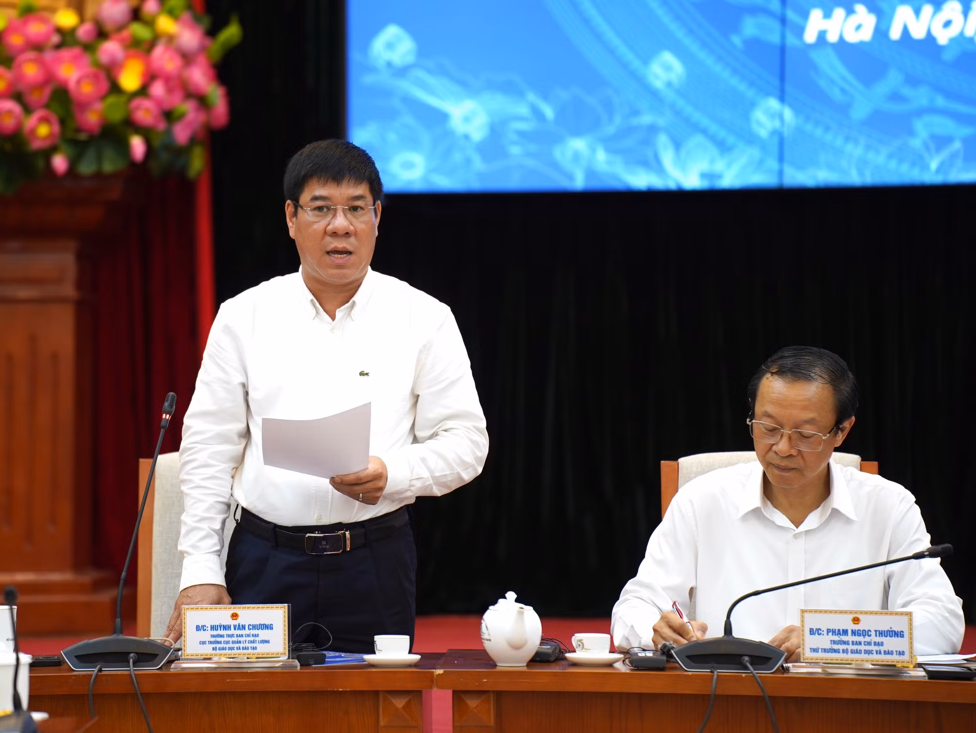 Kết thúc kỳ thi tốt nghiệp THPT 2024: An toàn, nghiêm túc, chưa ghi nhận hiện tượng tiêu cực, gian lận có tổ chức -0