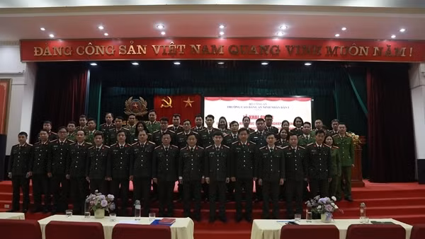Khai giảng khoá huấn luyện cho hơn 1000 tân binh thực hiện nghĩa vụ tham gia CAND ảnh 5