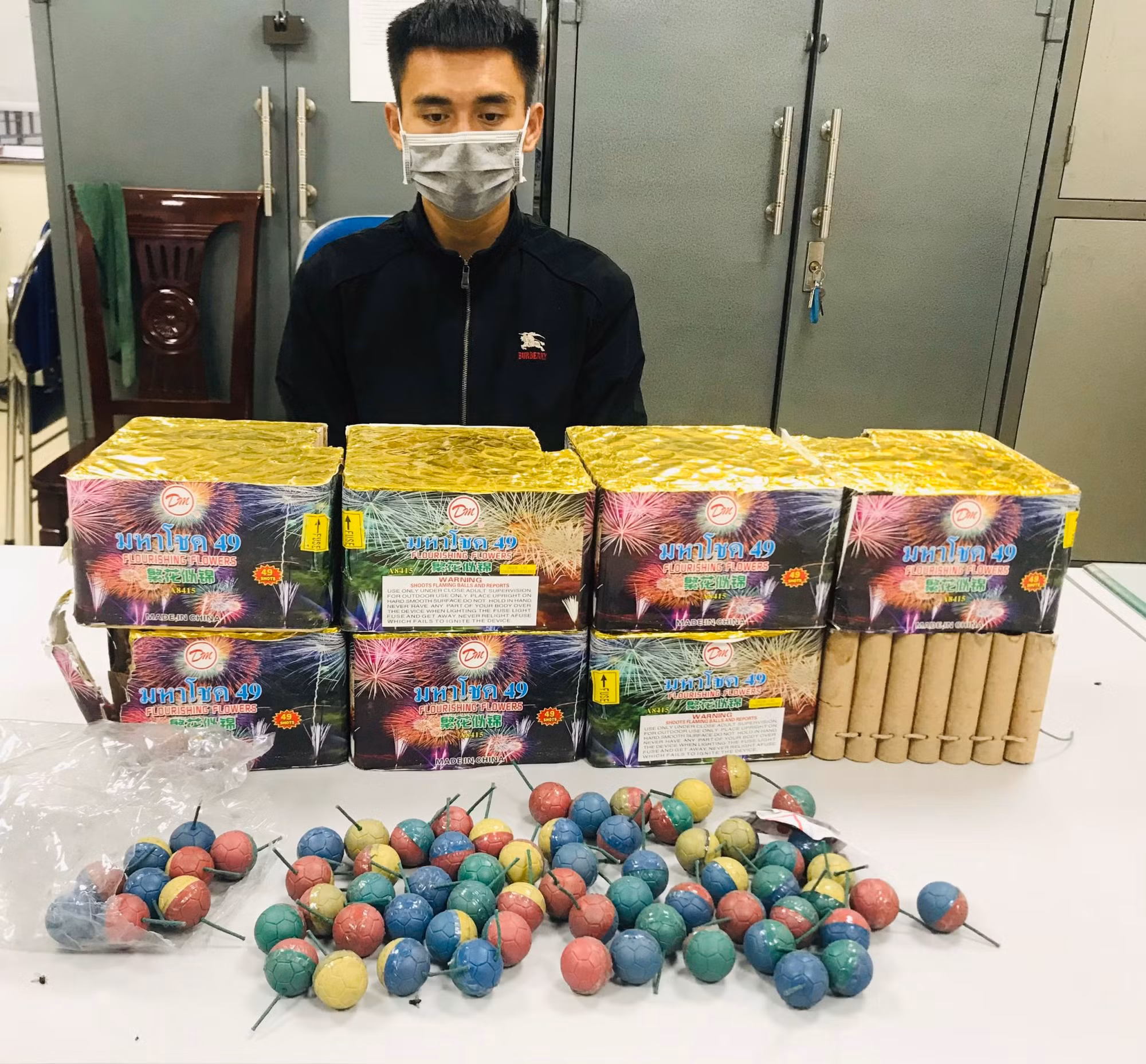 pháo sh (1).jpg -0