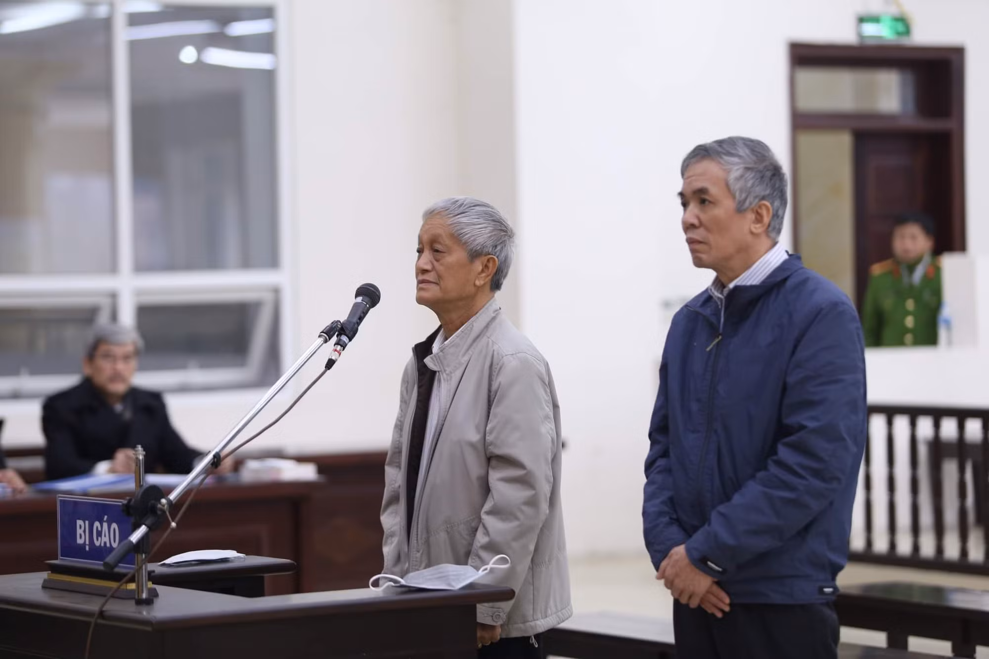 Hoãn phiên xử cựu Bộ trưởng Vũ Huy Hoàng do đang điều trị bệnh -0