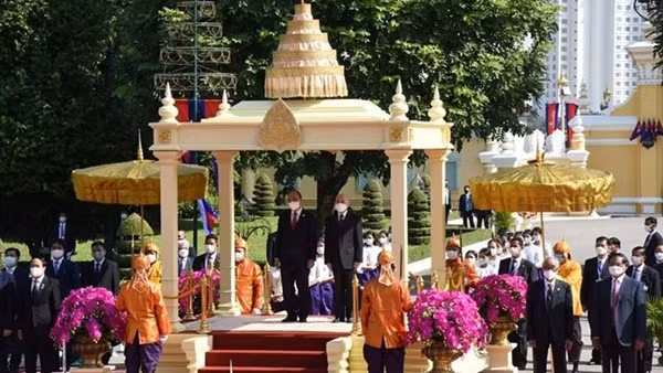 Tăng cường hợp tác phòng, chống tội phạm với Ty Cảnh sát tỉnh Svayrieng, Campuchia ảnh 4