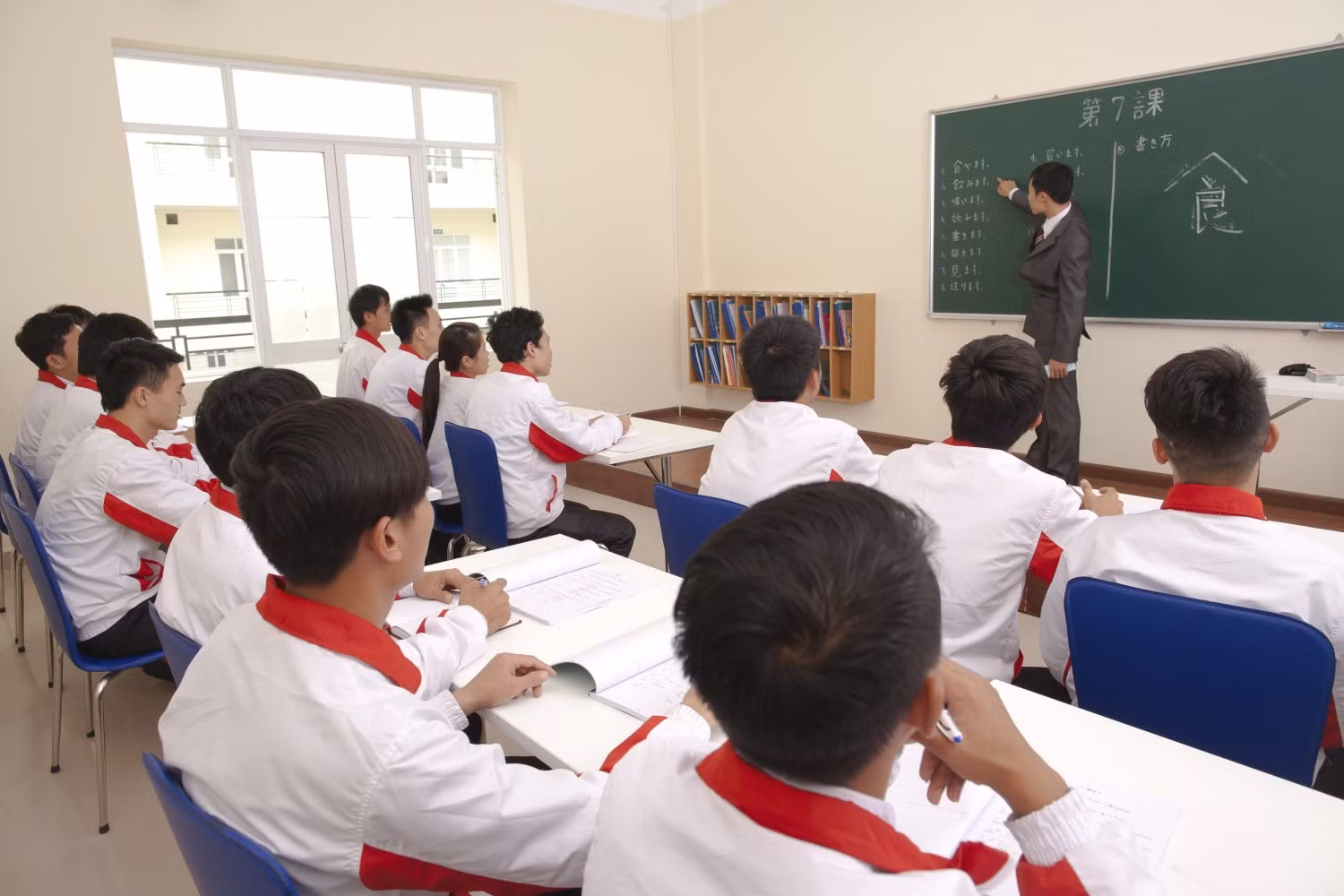 Người dân ở khu tái định cư dự án cao tốc thiếu đất sản xuất -0