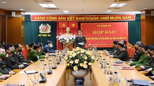 Công an tỉnh Quảng Trị chủ động ứng phó trước mọi tình huống trong giai đoạn dịch bệnh ảnh 2