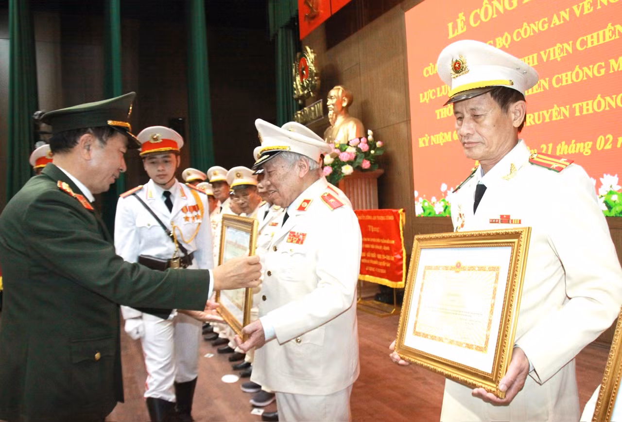 Ngày 21/2 hàng năm là Ngày truyền thống Lực lượng Công an chi viện chiến trường miền Nam -0