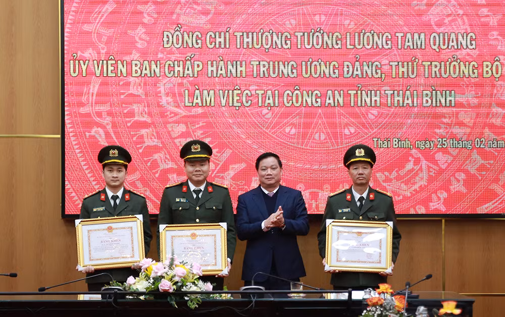 Công an tỉnh Thái Bình chủ động công tác đảm bảo ANTT trên địa bàn từ cơ sở -0
