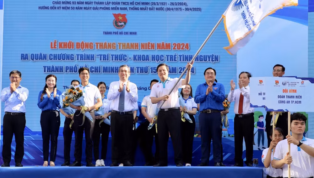 Mùa của khát vọng cống hiến và sáng tạo -0