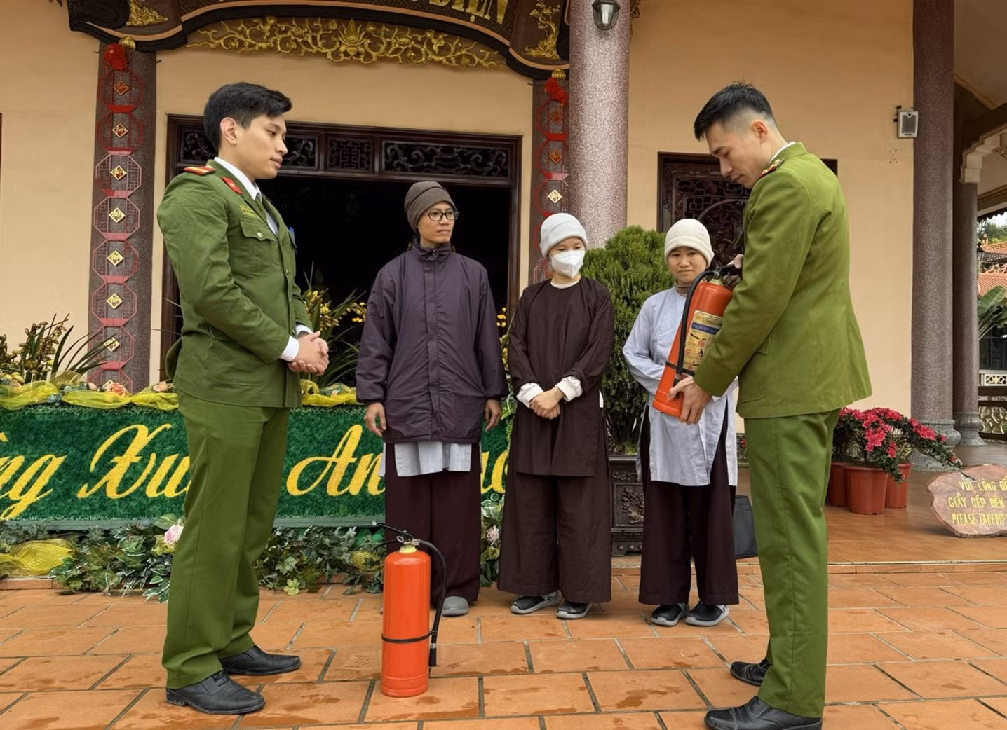 Công an tỉnh Quảng Ninh: Chủ động công tác PCCC&CNCH tại các cơ sở tôn giáo, tính ngưỡng -0