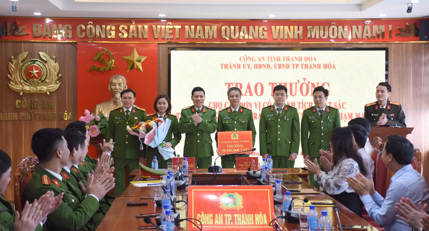 Phá 2 chuyên án, thu giữ gần 30 kg ma tuý -0
