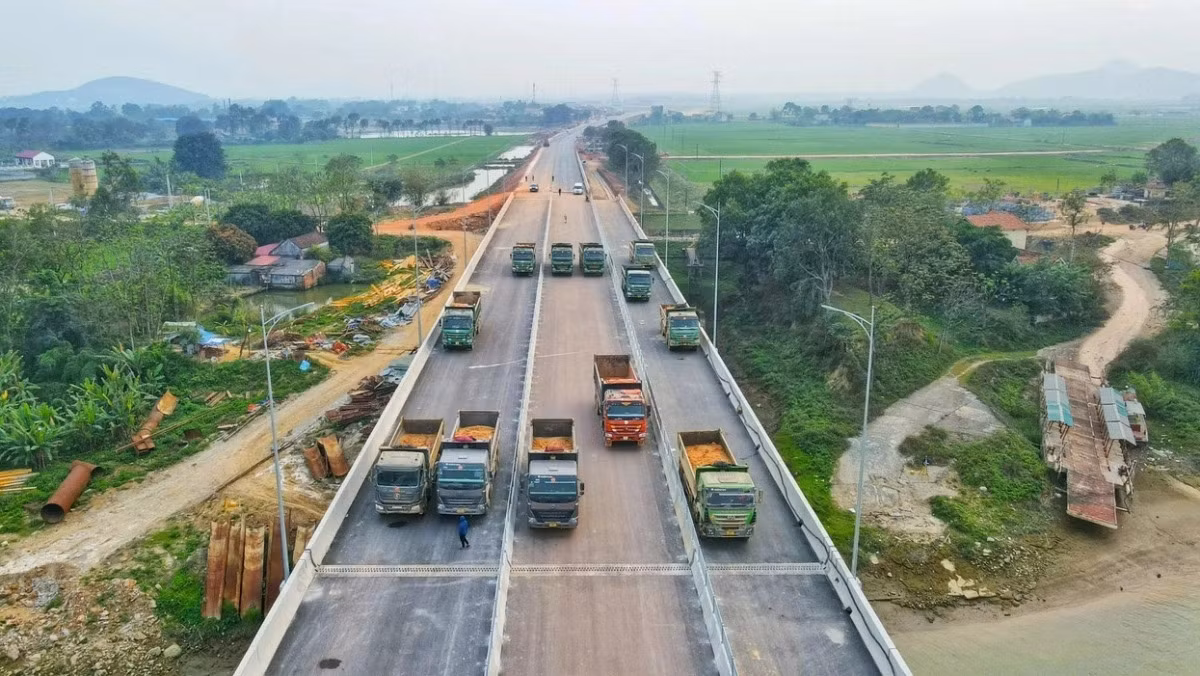Thủ tướng yêu cầu đẩy nhanh nâng cấp các tuyến cao tốc đầu tư phân kỳ -0