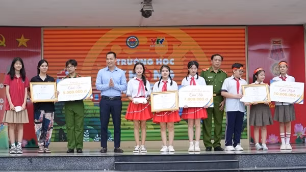 "Trường học không ma túy" cuộc thi dành cho học sinh THCS, THPT cả nước