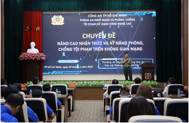 Củng cố “lá chắn” phòng, chống tội phạm lĩnh vực ngân hàng -0