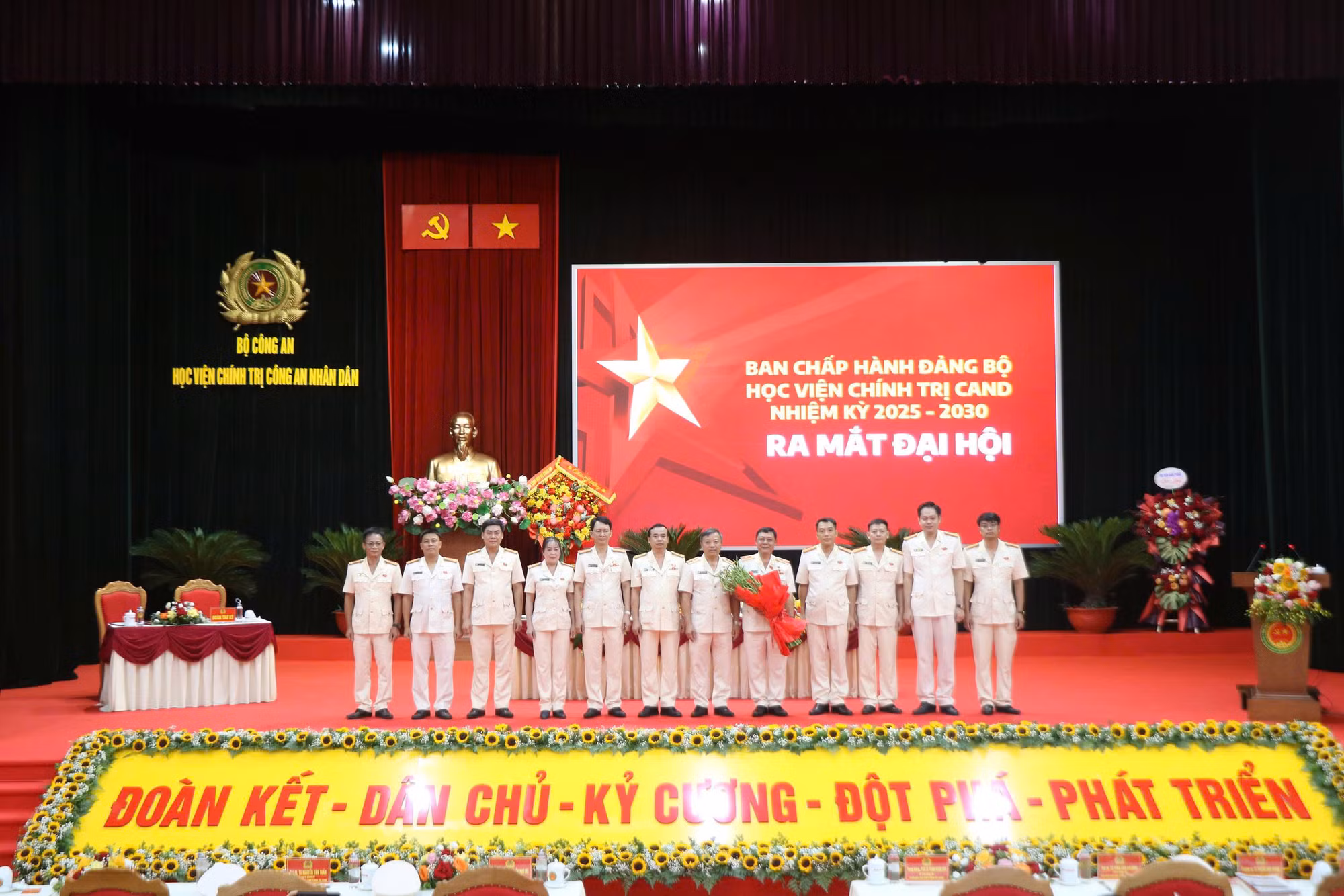 Học viện Chính trị CAND đoàn kết, thống nhất thực hiện thắng lợi Nghị quyết đại hội đề ra -0