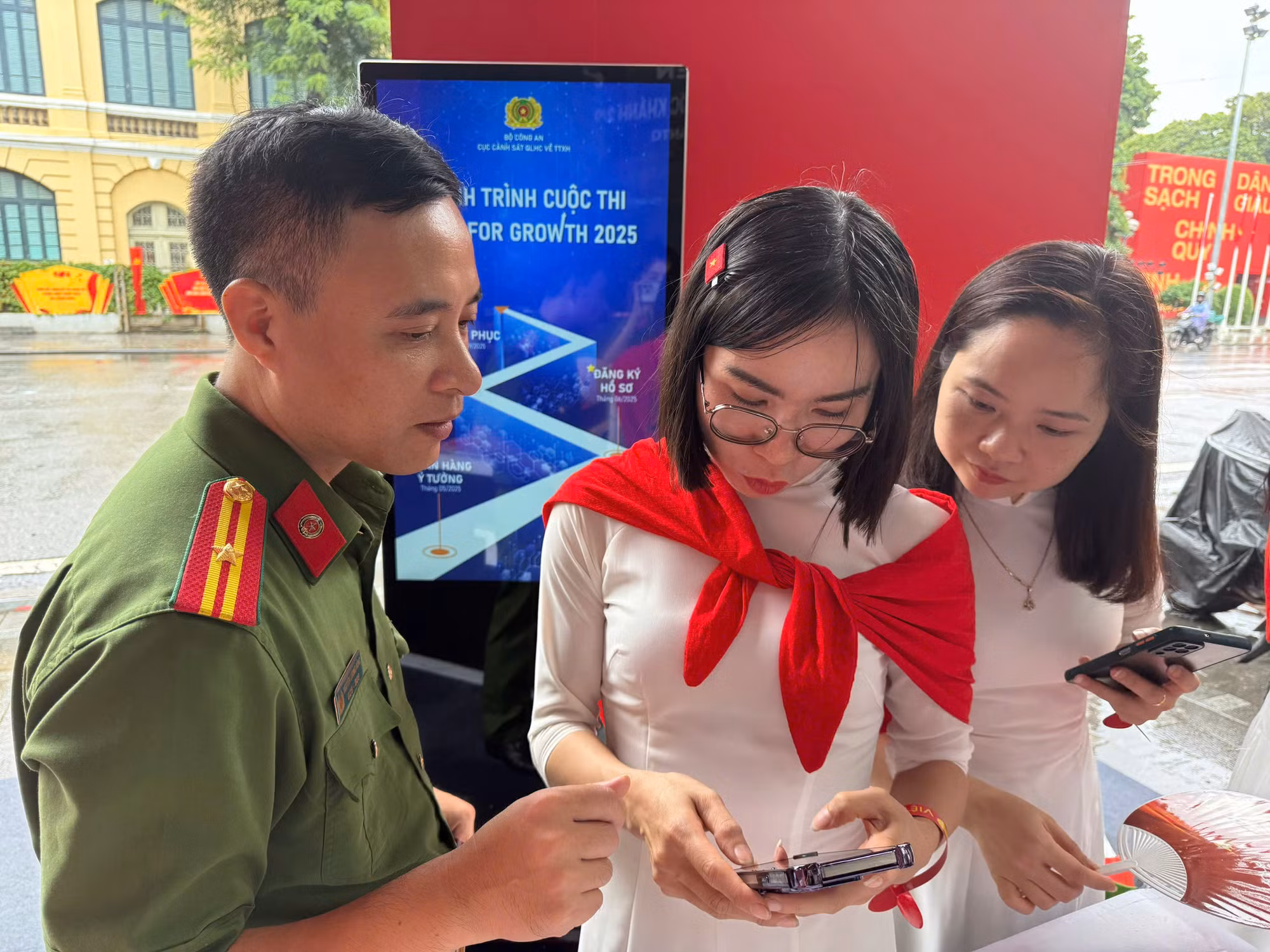 VNeID – Hành trình số hóa mang quà đến từng người dân -0